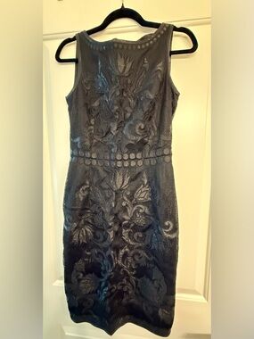 St. John Black Sleeveless Lace-Overlay Midi Dress